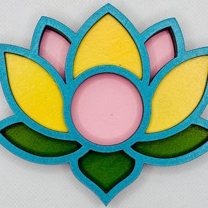 Magnetic Lotus Recovery Medallion Holder  | Color Shifting | Sponsor Gift | Narcotics Anonymous Anniversary Gift