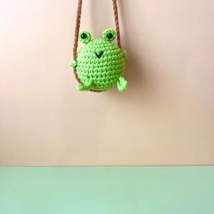 Crochet Frog on Swing, Cute Crochet Frog Car Hanger, Pendant Rearview Mirror Charm, Dashboard Car Decoration
