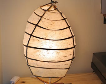 Lampe de table « fusée » faite main