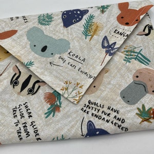 Reusable Sandwich Bag, Sandwich Wrap , Reusable Sandwich Mat, Sandwich Holder - Australian Animals