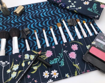 Makeup Brush Roll, Paint Brush Holder, Travel Makeup Brush Case, Travel Make Up Brush Bag, Cosmetic Brush Roll Up - Orchid Blue