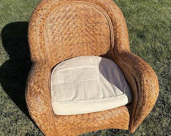 Silla auxiliar vintage de ratán y mimbre Malabar de Pottery Barn – Estilo bohemio costero