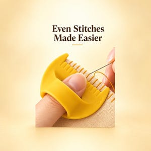 Puede incluir: Una herramienta de costura de plástico amarillo con un mango curvo y dientes integrados para espaciar las puntadas, colocada sobre tela beige con una aguja e hilo. El texto Even Stitches Made Easier aparece impreso sobre la herramienta.