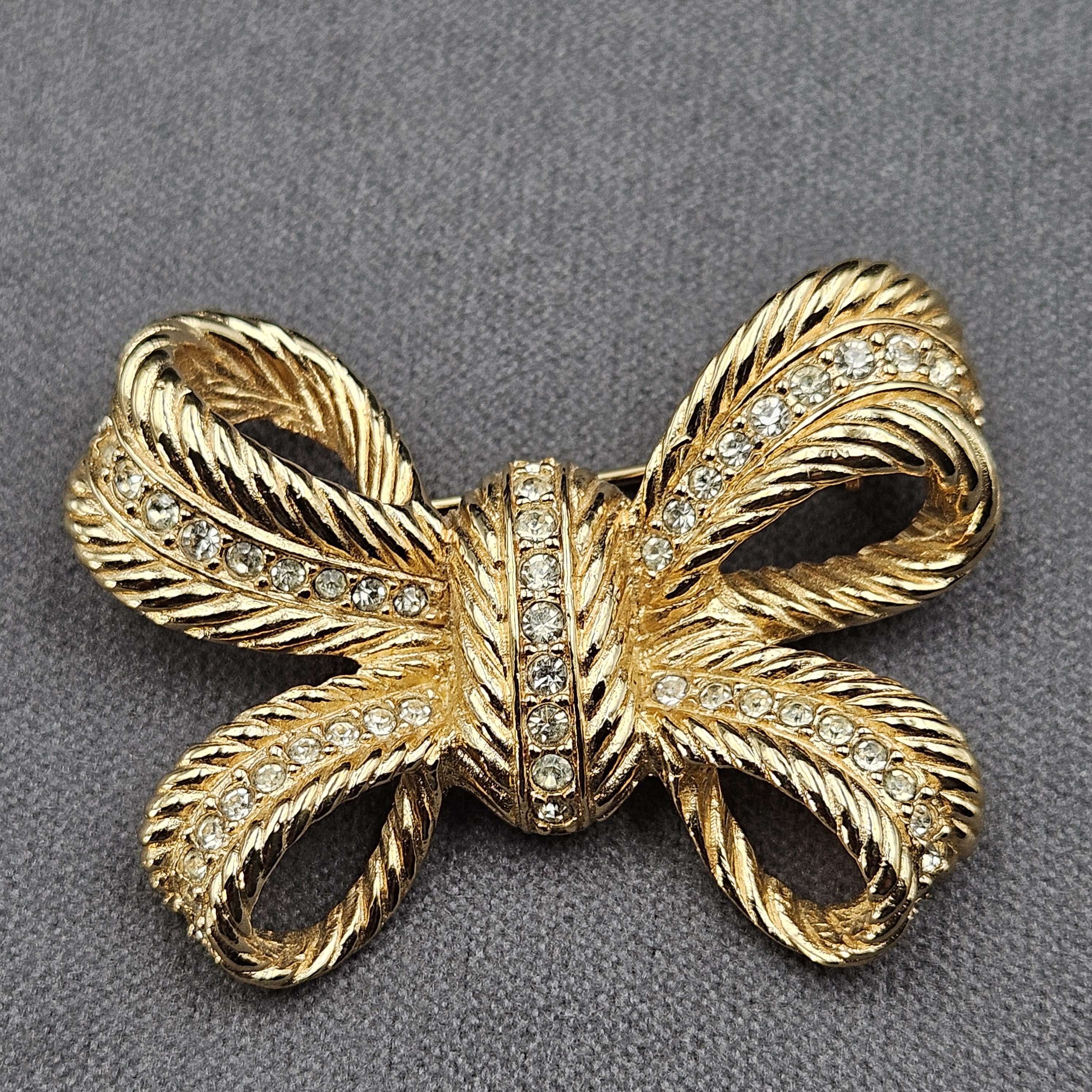 Vintage Brooch Dior - Etsy