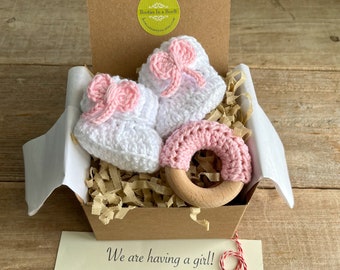 Baby Girl Reveal Booties with Bows, Pregnancy Reveal Booties with Bows, Baby Announcement, BOOTIES IN A BOX®,   Natural Maple Teething Ring