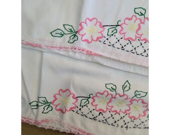 Vintage Embroidered Pillowcases Pink Floral Crochet Trim Cottagecore Pair Set