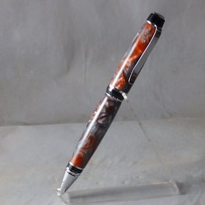 Opa&#39;s Ursa pen - metallic colored acrylic with chrome hardware