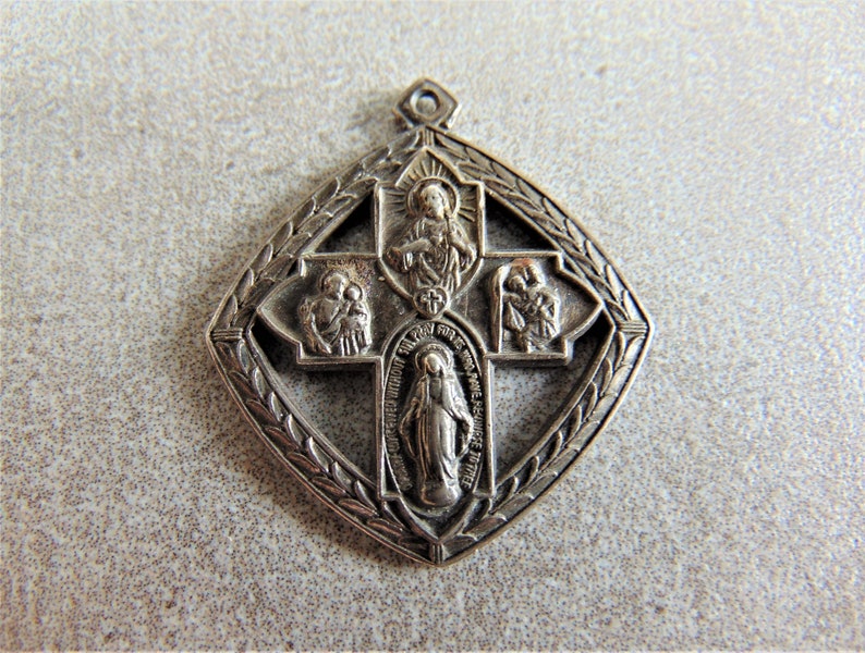 West Coast Jewelry Sterling Silver Antiqued 4-Way Medal
