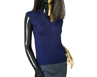Débardeur Courrèges vintage des années 70 et 80 en tricot bleu marine Fabriqué en France Taille 8