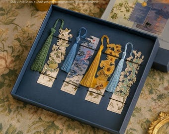 Hollow Flower Metal Bookmark: Handcrafted Reading Accessory