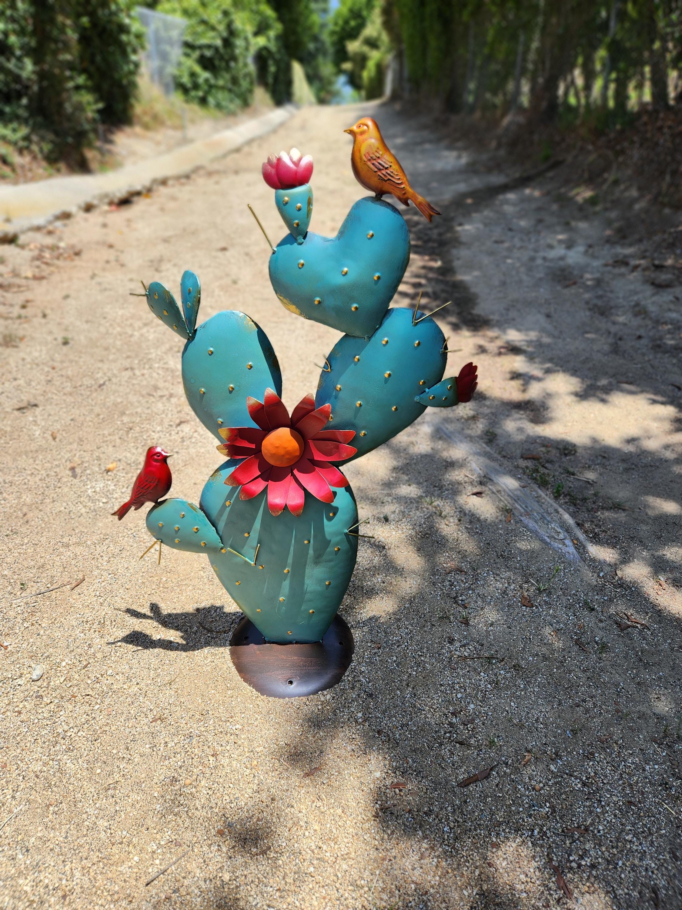 Metal cactus