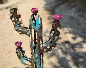Vintage wrought iron cactus decorative ornaments with purple flowers creative garden / balcony art sculpture