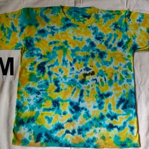 Batik shirt, Tie dye T-shirt,