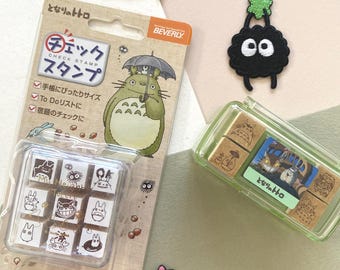 Set de sellos de madera de Studio Ghibli Mi vecino Totoro / Mini sellos de Totoro con almohadilla de tinta / Sellos para planificadores, diarios y manualidades (4 o 9 piezas)