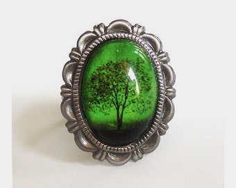 Emerald Bewitched -- Ring