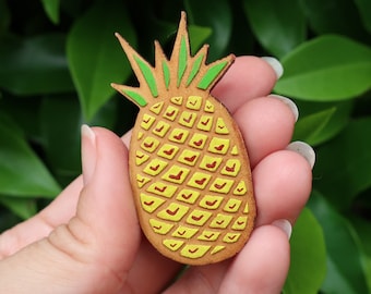 Pineapple Brooch Tropical Pin Rockabilly Hawaiian Clip