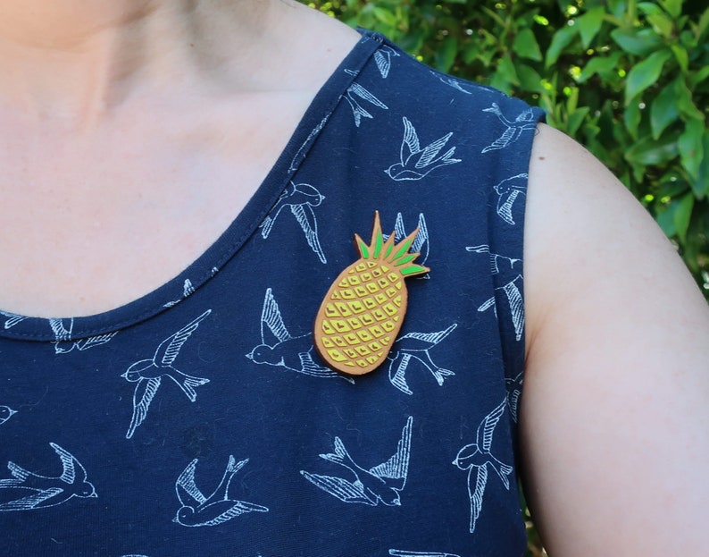 Pineapple Brooch Tropical Pin Rockabilly Hawaiian Clip image 3