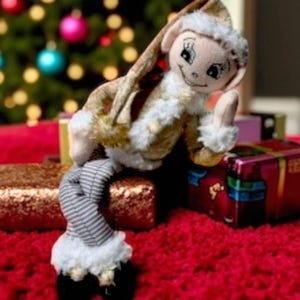 Nutcracker Christmas Elf
