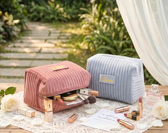 Custom Name Velvet Makeup Bag: Personalized Gift for Bridal Party