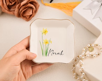 Personalised Birth Flower Ring Dish, Watercolor Floral Trinket Dish for Her, Birthday Jewelry Dish, Bridesmaid Gift, Christmas Gift