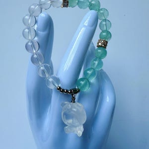 Bracelet quartz blanc fluorite, agate raisin. Élastique fait main avec pochette cadeau et carte, pierre gemme 8 mm, bracelet femme. Cadeau