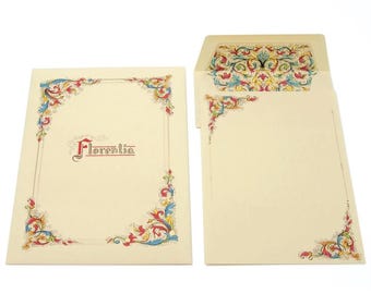 Florentine brevpappersset - Arkstorlek 6,6 x 9 tum. Krämfärgat papper, gulddetaljer (10 ark och kuvert)