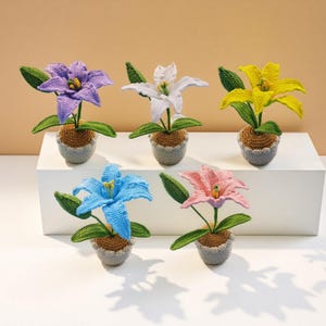 Crochet Lily Pot plant, Purple Lily, White Lily, Yellow Lily, Blue Lily, Pink Lily, Green plants, Gifts for Her, Girlfriend Gift, Home decor