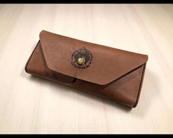 Mid Brown Leather Sunglasses Case - Full Grain Quality for Ultimate Protection