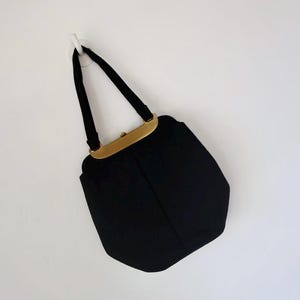 vintage 1950s top handle wool black bag