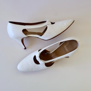 vintage 50s white shoes | Wedding Bells | 1950s heels