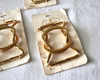 Gold Belt buckle clasps, vintage La Mode seamstress accessory, NOS