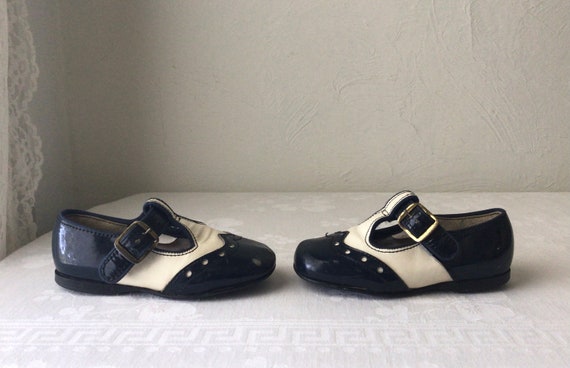 Childrens wingtip shoes, navy and white t strap o… - image 3