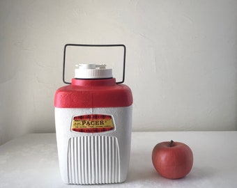 Insulated picnic jug, red and white beverage dispenser, vintage cooler