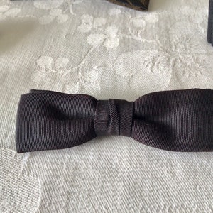 Vintage small bow ties rockabilly style clip on, formal dress image 5