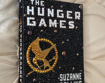 The Hunger Games Bedazzling Book Kit