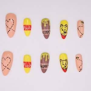 Winnie the Pooh inspired nails - small