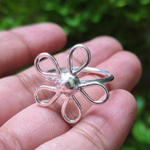 925 Sterling Silver Flower Ring | Handmade Floral Statement Ring | Minimalist Ring for Women | Trendy Ring | Petal Ring |Christmas Gift Ring