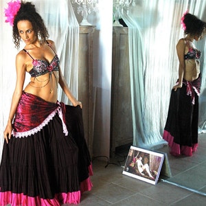 Belly dance Costume set ISABELLA black and hot pink Burlesque style bra with Gypsy style velvet Shawl belt and full skirt image 2