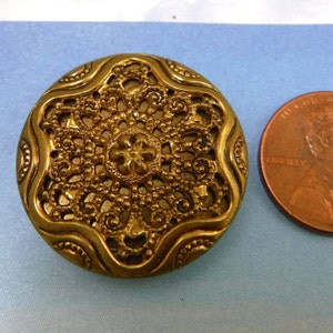 Victorian Antique Button 1 Inch Twinkle Button Ornate Mirrored Gold Brass Button 93