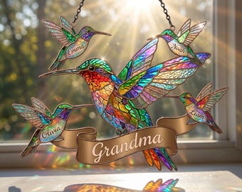 Gepersonaliseerde kleurrijke kolibrie familie glas-in-lood zonnevanger – gepersonaliseerd omacadeau, Moederdag raam hangend