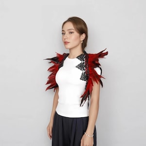 Red Feather Shoulder Cape with Black Lace Lining, Feather Shrug Shawl Costume for Women, Cosplay Showgirl Costume, Costume Gift for Her