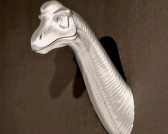 Brachiosaurus Head 3D Print STL – Hyper-Detailed Wall-Mounted Dinosaur | Realistic Jurassic Decor for Home or Museum | Digital Download