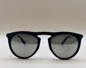 Calvin Klein Jeans Sunglasses – Model CKJ505S 002 50 21 145 – Matte Navy Blue – Urban Casual Look