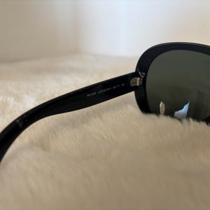 Ray-Ban Sunglasses – Model RB3546 9074 51 21 145 – Tortoise & Gold – Retro Bridge Design image 5