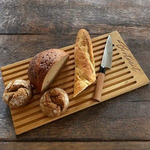 Oak breadboard, cutting board, bread board, chopping board, serving board, tray, handmade, personalized, gift, anniversary