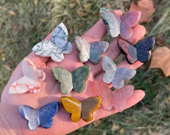 Sculpture de papillons en cristal naturel, sculpté à la main, guérison Reiki, décoration d'intérieur, cadeau en cristal 1 pièce
