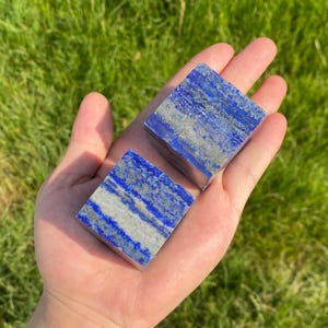 Naturlig Lapis Lazuli-kub: Reiki-helande kristall, heminredning (150 g+)