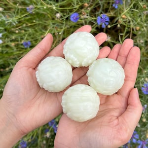 1.7&#39;&#39; Natural Afghanistan Jade Nine-Tailed Fox Sphere,Crystal Fox Carving,Mineral Specimen,Home Decoration,Reiki Healing,Crystal Gifts 1PC