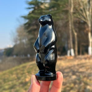 Natuurlijke zwarte obsidiaan staande beer snijwerk, dier gesneden, woondecoratie, kristal cadeau