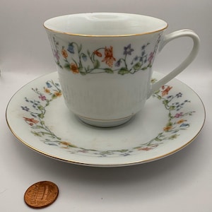 Vintage Chinese Teacup and Saucer - Wildflower Pattern with Gold Trim